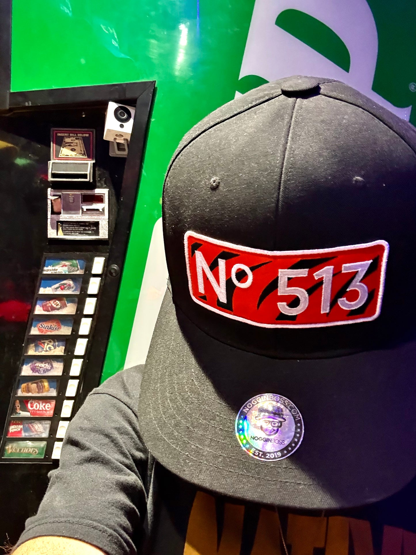 1 OF A KIND NOGGIN BOSS Nº513 NATIVE® JUMBO HAT - RAFFLE